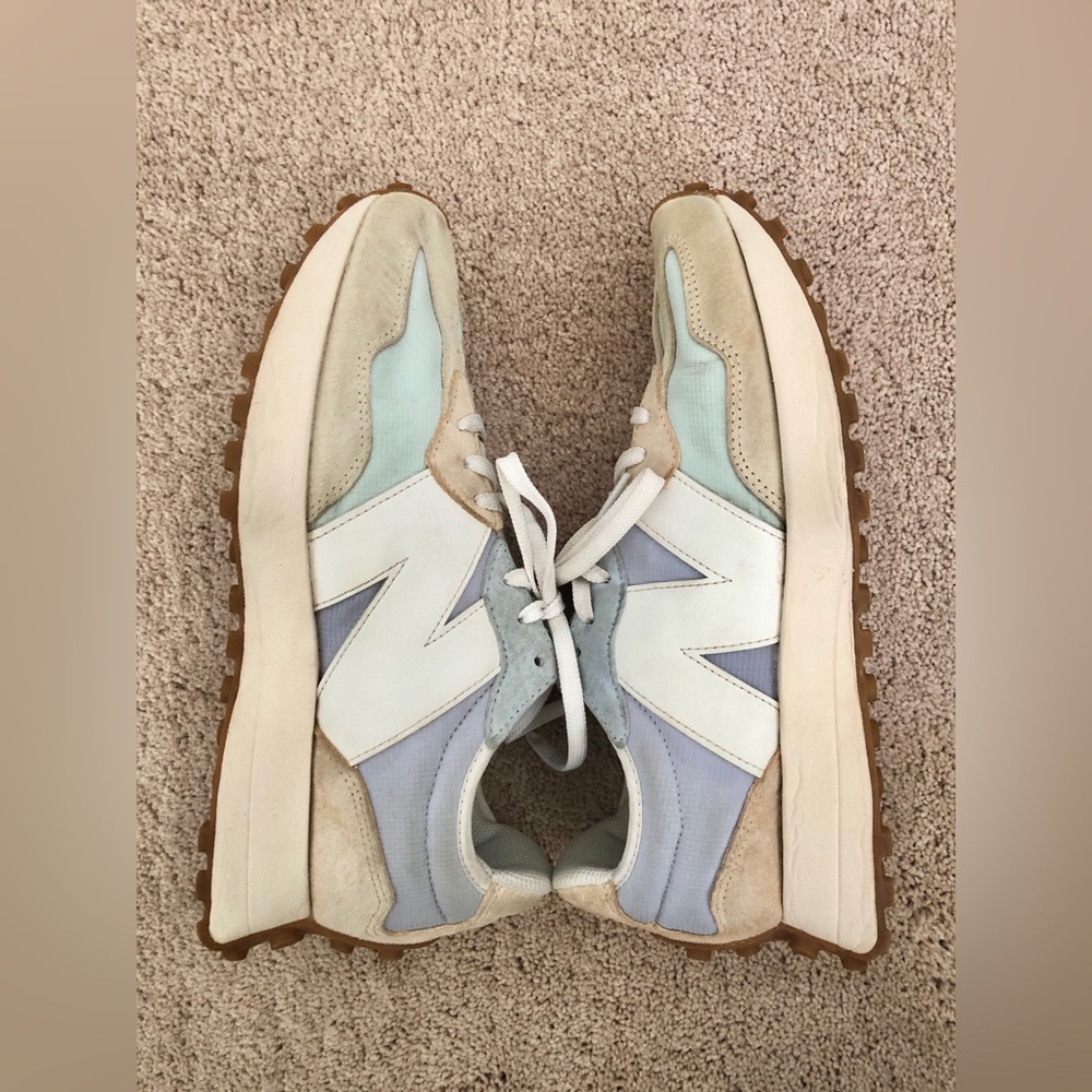 New Balance Womens 327 White Blue Colorblock Pastel Sneakers Walking Shoes sze 9 - Picture 7 of 10